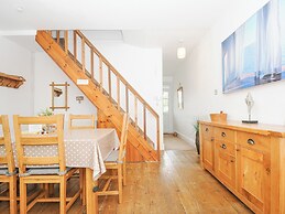 Lowena Cottage