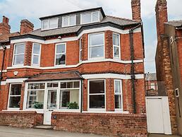 Tennyson House