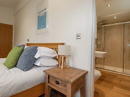 6 Valley View