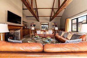 Sykes Lodge
