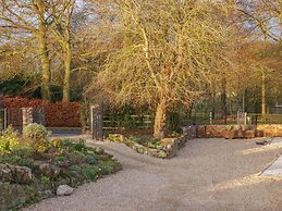 Sykes Lodge