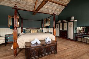 Sykes Lodge