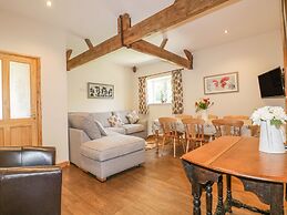 Garras Barn