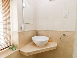 Stakesby House Apartment 1