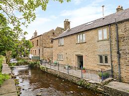River Cottage Hayfield