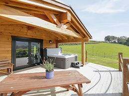 Bryn Eiddon Log Cabin