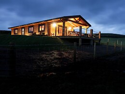 Bryn Eiddon Log Cabin