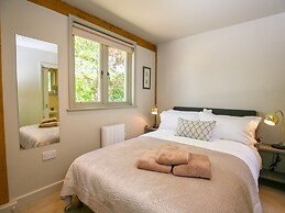 The Lodge at Mortons