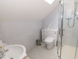 Llwyd Coed Canol