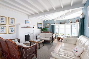 Blue Bay Beach House