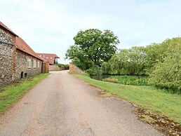 Far Barn