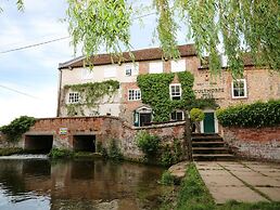 Far Barn