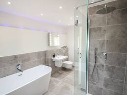 Sunbury Barn