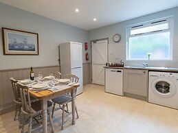 Riverhouse Lodge