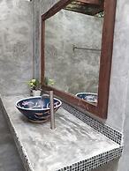 Baan Klong Kleng