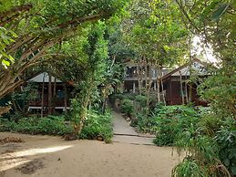 Baan Klong Kleng