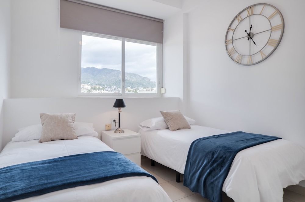 Skol Sea Views Apartments