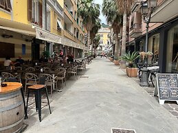 La Scala Within a Stunning 13th Century Setting