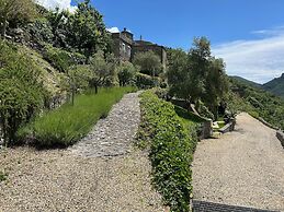 La Scala Within a Stunning 13th Century Setting