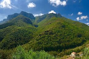 Stunning Medieval Setting Surrounded by Mountains