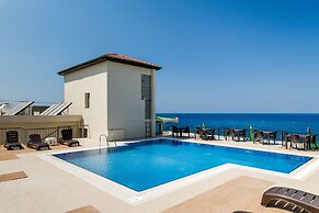 Olivia Palm Hotel