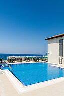 Olivia Palm Hotel