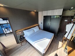 Hotel Ordinary Bangkok