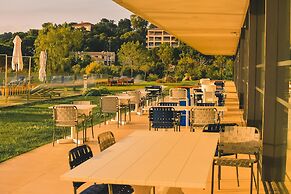 Golden Tulip Porto Vecchio