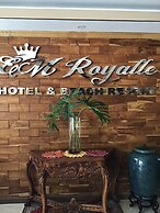 EM Royalle Hotel & Beach Resort