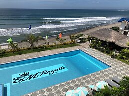 EM Royalle Hotel & Beach Resort