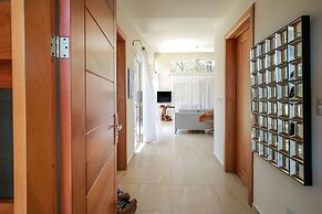 4 Master Suite Villa in Casa Linda