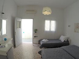 Sagma Beach Rooms