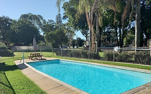 Young Tourist Park