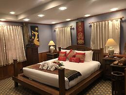 On The Mekong Resort