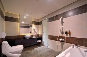 Yundu Business Hotel