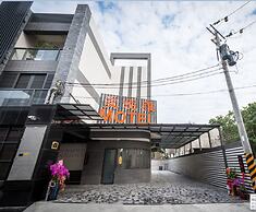 Ai Ni Ya Motel