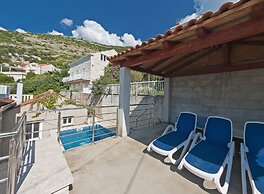 Vila Ivanino
