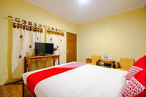 Hotel O Opak Village Bed & Breakfast