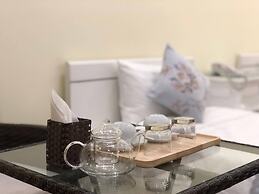 Y PLACE Guest House
