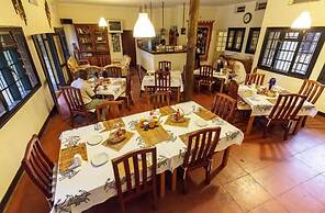 Airport Guesthouse