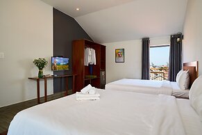 MQ Villa