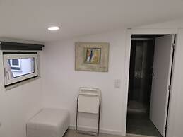 DoBairro Suites at Merces