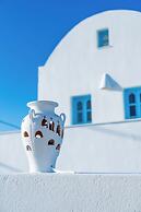 Salvatore Caldera Suites