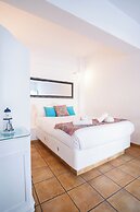 Salvatore Caldera Suites