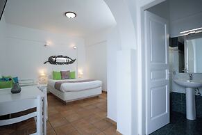 Salvatore Caldera Suites