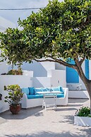 Salvatore Caldera Suites