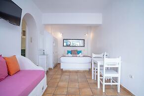 Salvatore Caldera Suites