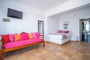 Salvatore Caldera Suites