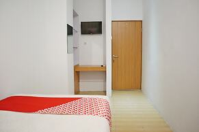 Hotel O M Authentic Kost Man