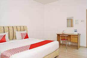 Hotel O M Authentic Kost Man
